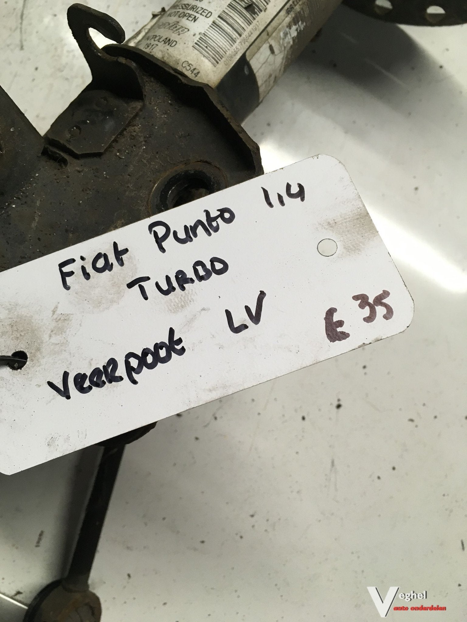 Fiat Punto 1.4Turbo Veerpoot Linksvoor of Rechtsvoor