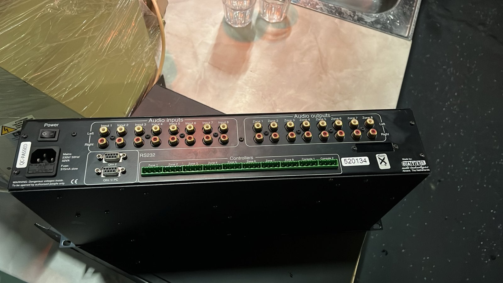 Dateq MPM8.8 Stereo Musicall Multizone Paging Matrix, Ophalen of Verzenden, Gebruikt, Stereo, Overige merken
