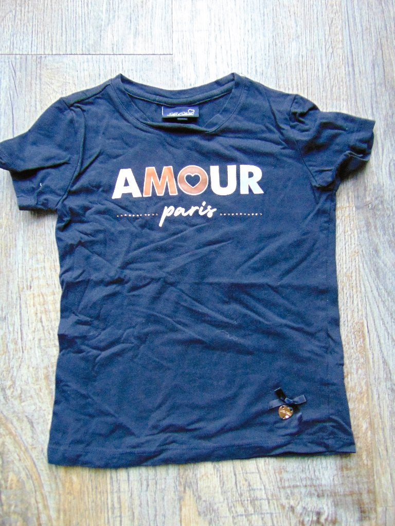 Le Chic T-shirt donker blauw Amour Paris maat 110 shirt, Meisje, Le Chic, Ophalen of Verzenden, Zo goed als nieuw
