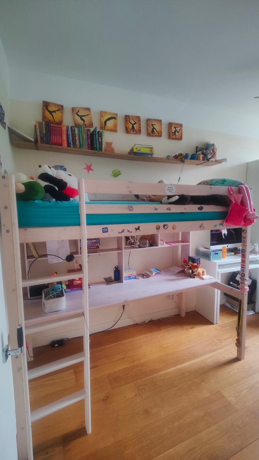 Hoogslaper met bureau en opbergruimte, Huis en Inrichting, Slaapkamer | Stapelbedden en Hoogslapers, Ophalen, Hoogslaper, Eenpersoons