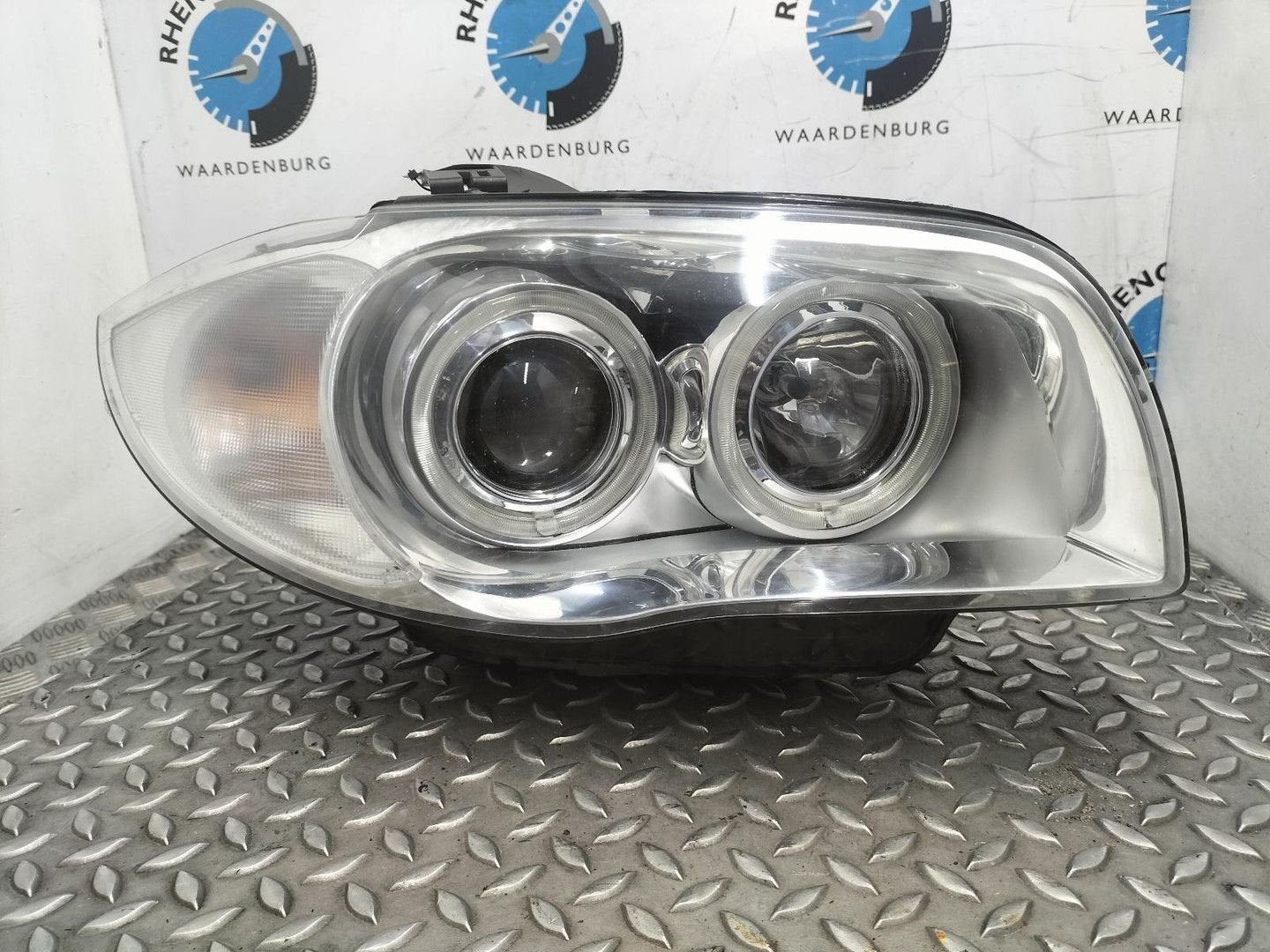 BMW 1 SERIES KOPLAMP R 2005, Auto-onderdelen, Ophalen of Verzenden, Gebruikt, Stiba lid