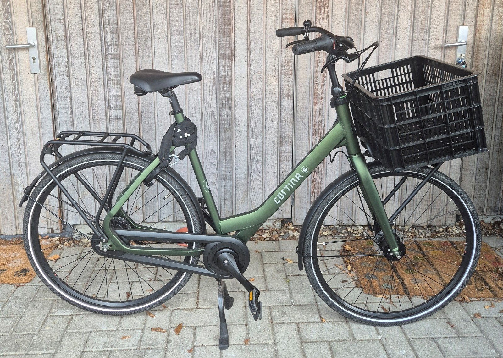Cortina common, damesfiets, kleur: Hunter green matt., Fietsen en Brommers, Fietsen | Dames | Moederfietsen, Mandje, 56 cm of meer