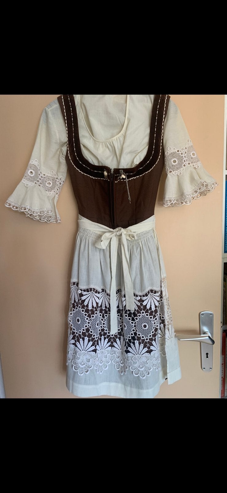 Dirndl + Tiroler broek, Ophalen, Zo goed als nieuw, Maat 36 (S), Carnaval