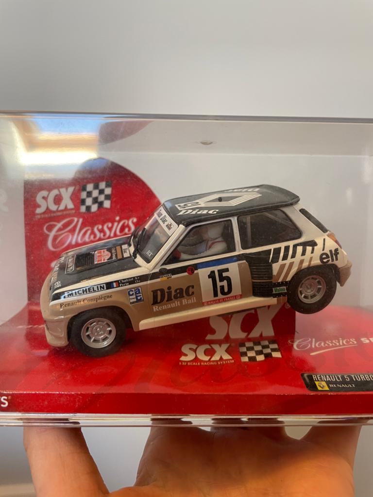 SCX Scalextric Renault 5 Turbo Diac slotcar 1:32 met licht, Ophalen of Verzenden, Zo goed als nieuw
