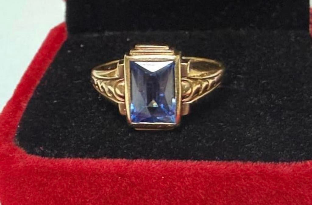 Gouden ring met prachtige lichtblauwe Saffier van 1.83ct!!, Sieraden, Tassen en Uiterlijk, Ringen, Ophalen of Verzenden, 17 tot 18