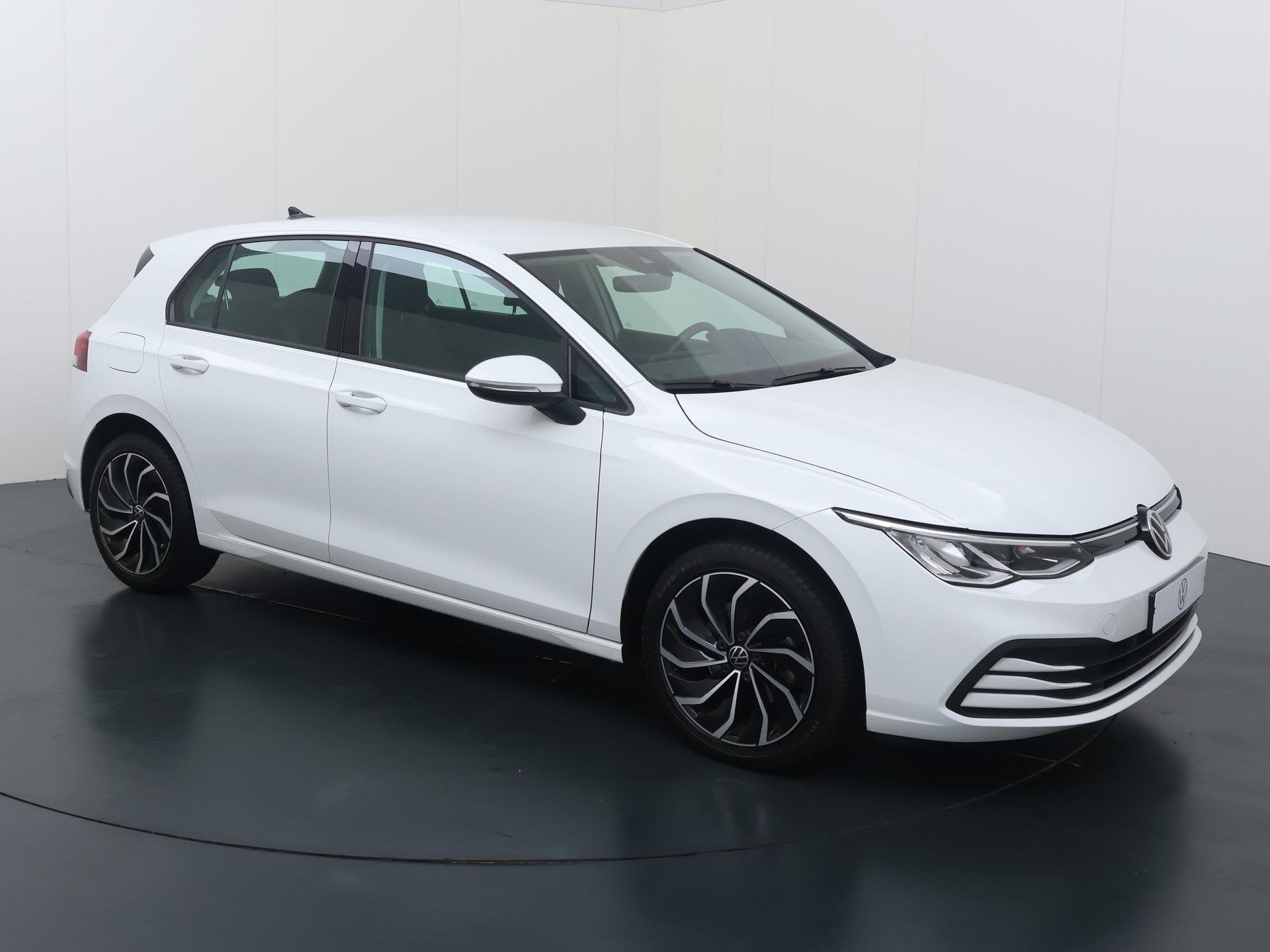 Volkswagen Golf 1.5 TSI Life | 130 PK | Adaptive Cruise Cont, Auto's, 12 maanden, Stof, Euro 6, 4 cilinders