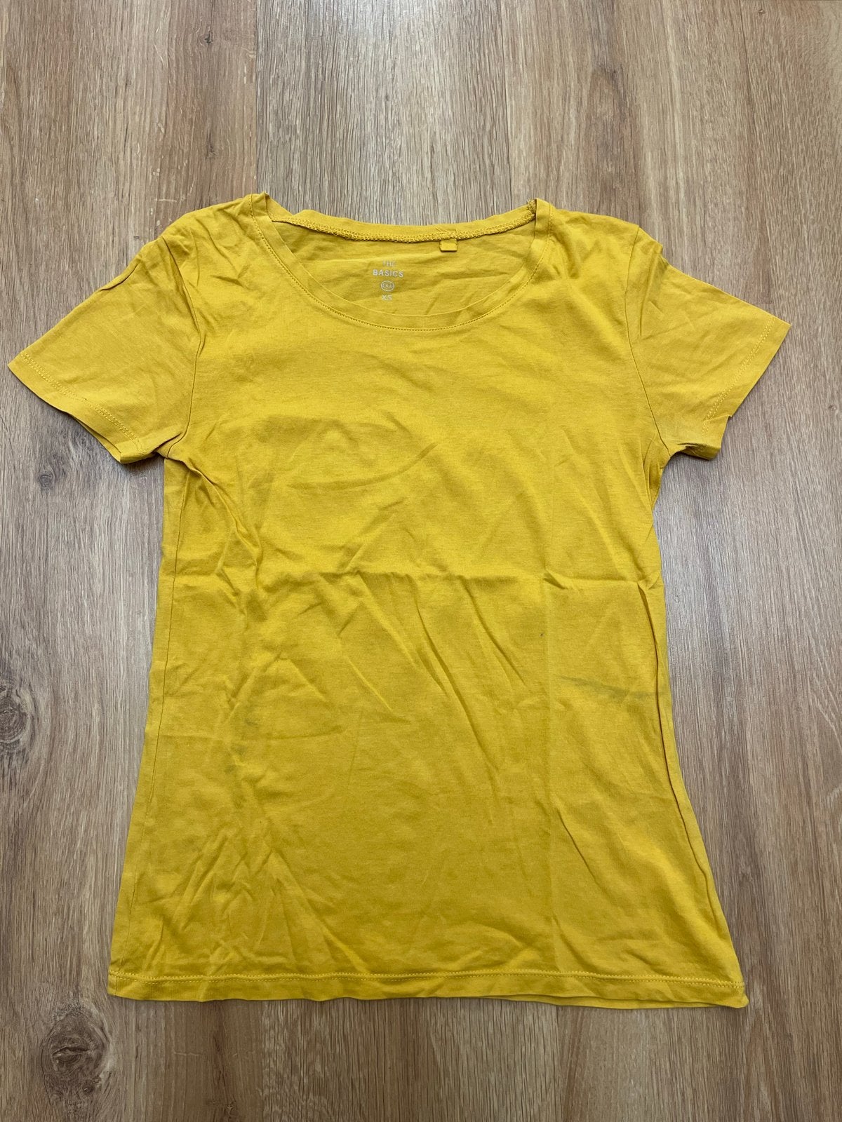 Geel T-shirt - The Basics C&A - Maat XS, Geel, Ophalen of Verzenden, Korte mouw, Maat 34 (XS) of kleiner