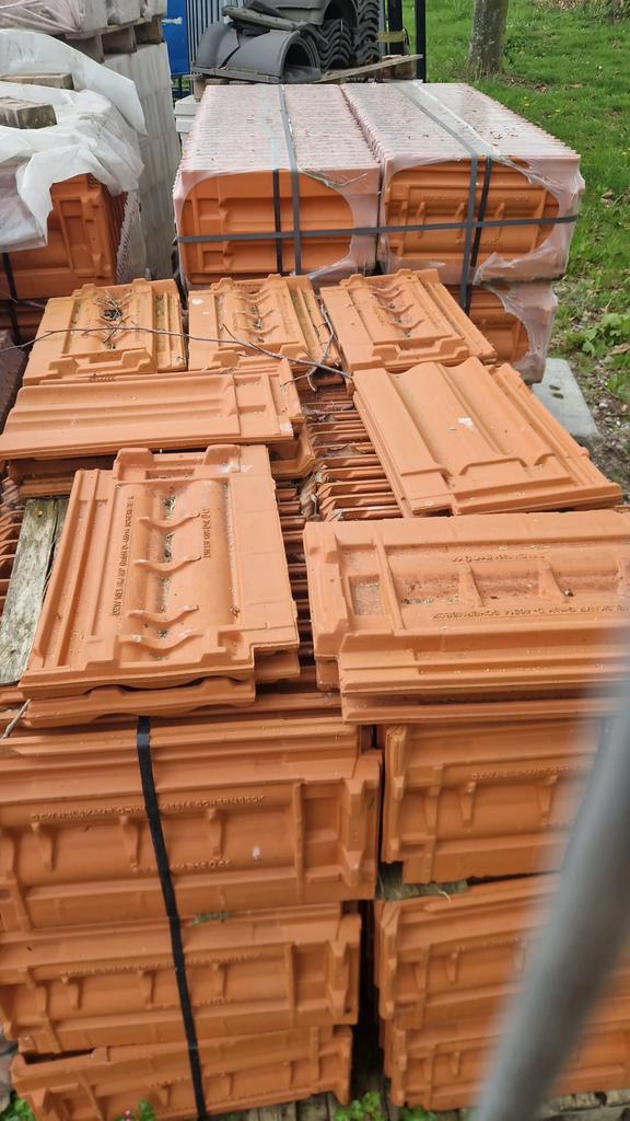 Dakpannen nelskamp 3.5 pallet, Ophalen, Steen of Klei, Zwart, Zo goed als nieuw