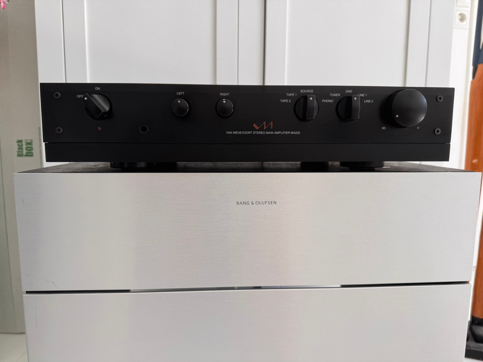 Van Medevoort MA 222 geïntegreerde versterker, Overige merken, Gebruikt, Ophalen of Verzenden, 120 watt of meer