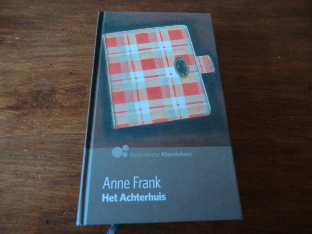 boek - Anne Frank - Het Achterhuis, Ophalen of Verzenden, Tweede Wereldoorlog, Zo goed als nieuw, Overige onderwerpen