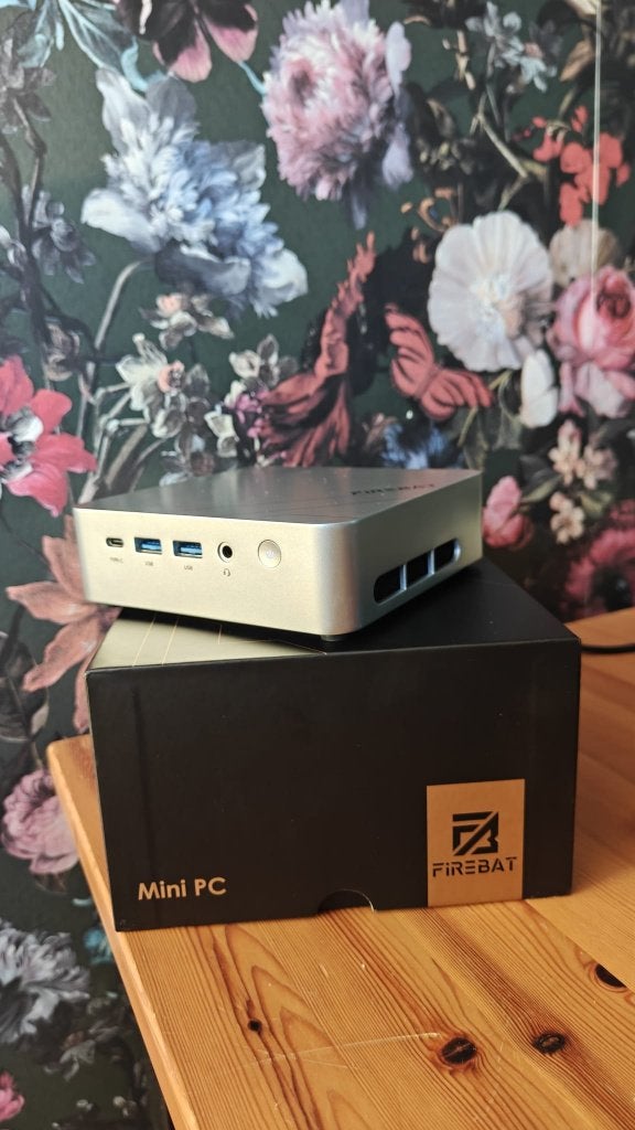 Firebat mini PC AMD Ryzen H255, Radeon 780M, 24 GB DDR5, 1TB, Firebat, 32 GB, Verzenden, Zo goed als nieuw