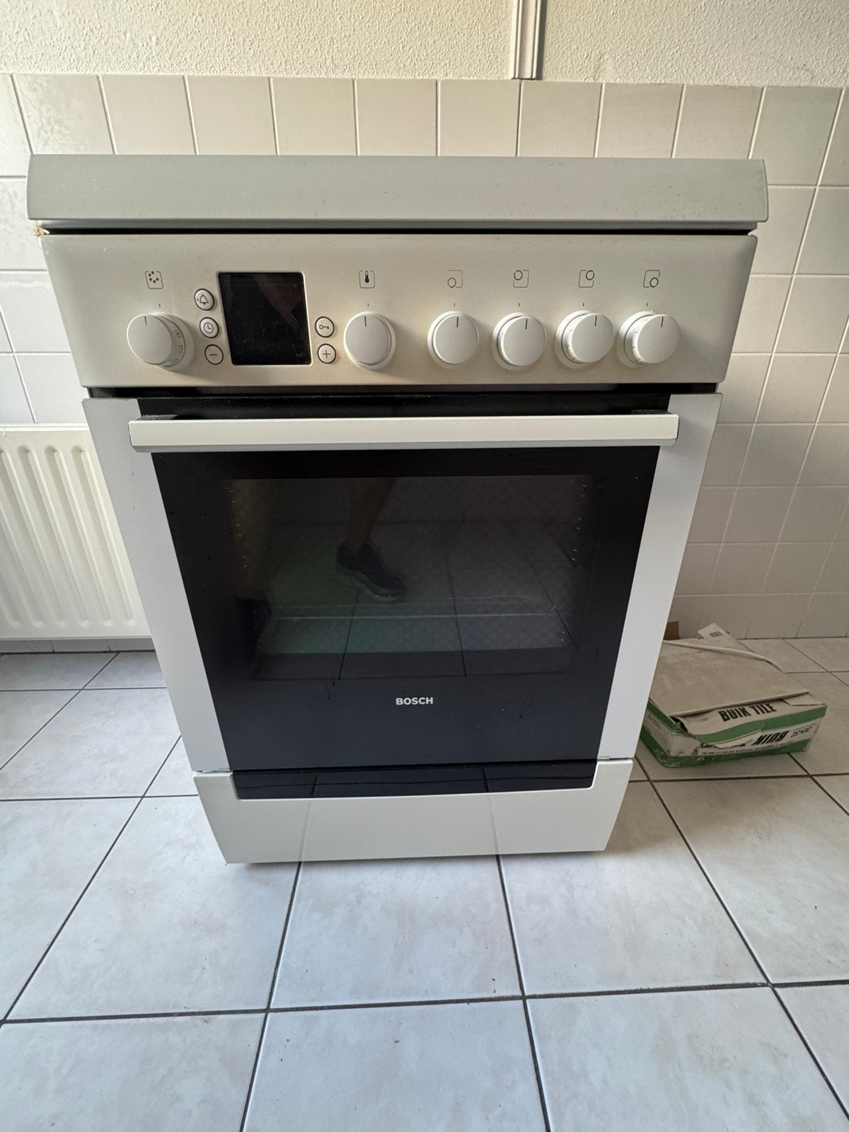 Bosch Stand alone Gas fornuis, elektrische oven dual fuel, Ophalen, Gebruikt, Hete lucht, 4 kookzones