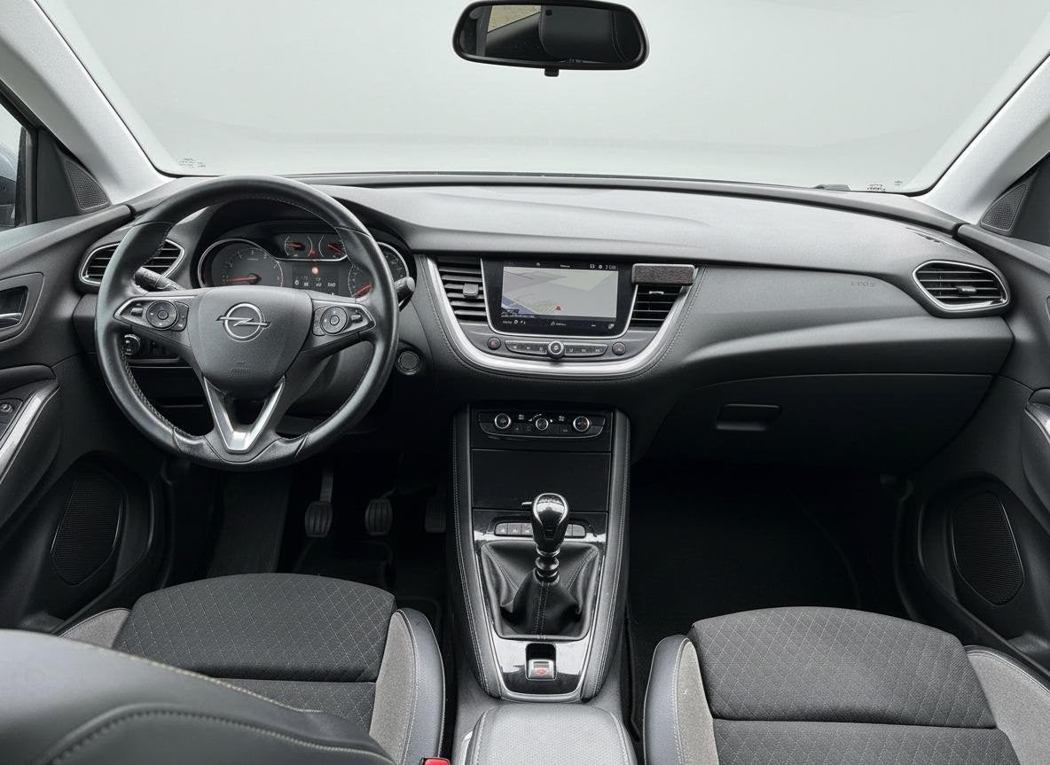 Opel Grandland X 1.2 Turbo Innovation, Auto's, Voorwielaandrijving, Stof, Gebruikt, Euro 6