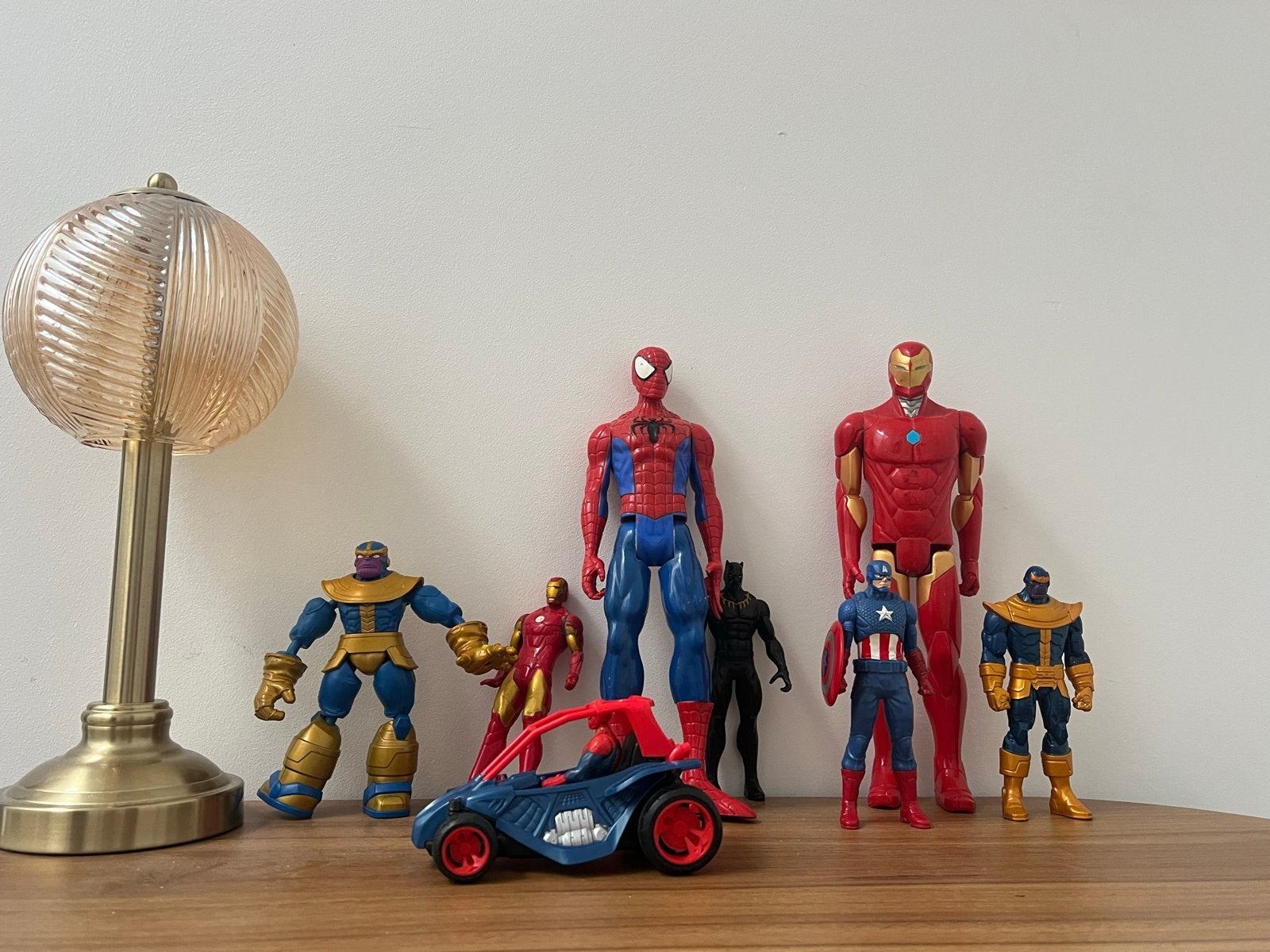 Marvel Avengers actiefiguren set met auto, Ophalen of Verzenden, Gebruikt
