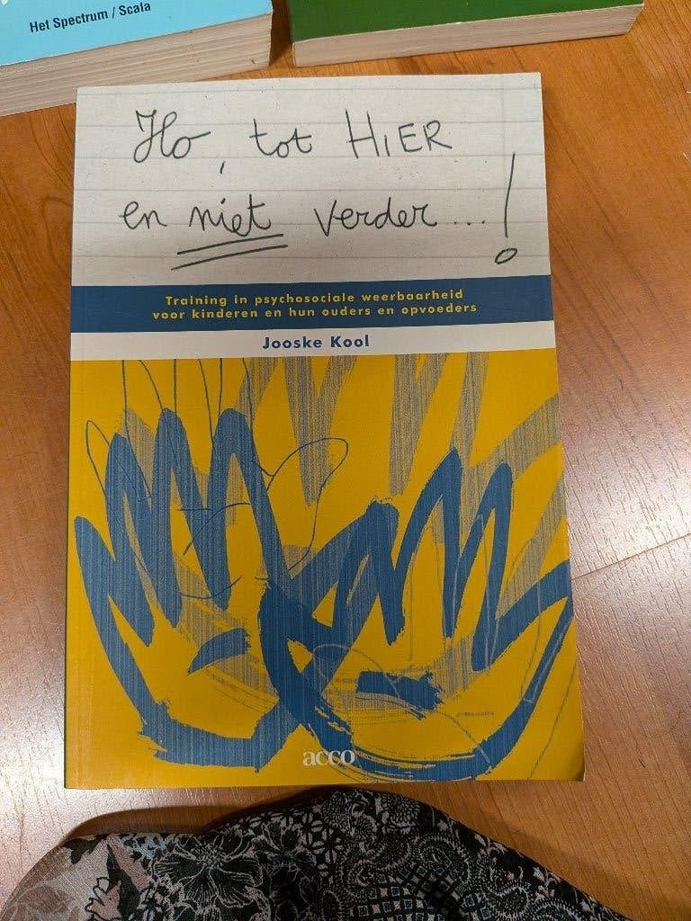 ho, tot hier en niet verder (help je kind dat gepest wordt), Ophalen of Verzenden, Nieuw, Jooske kool
