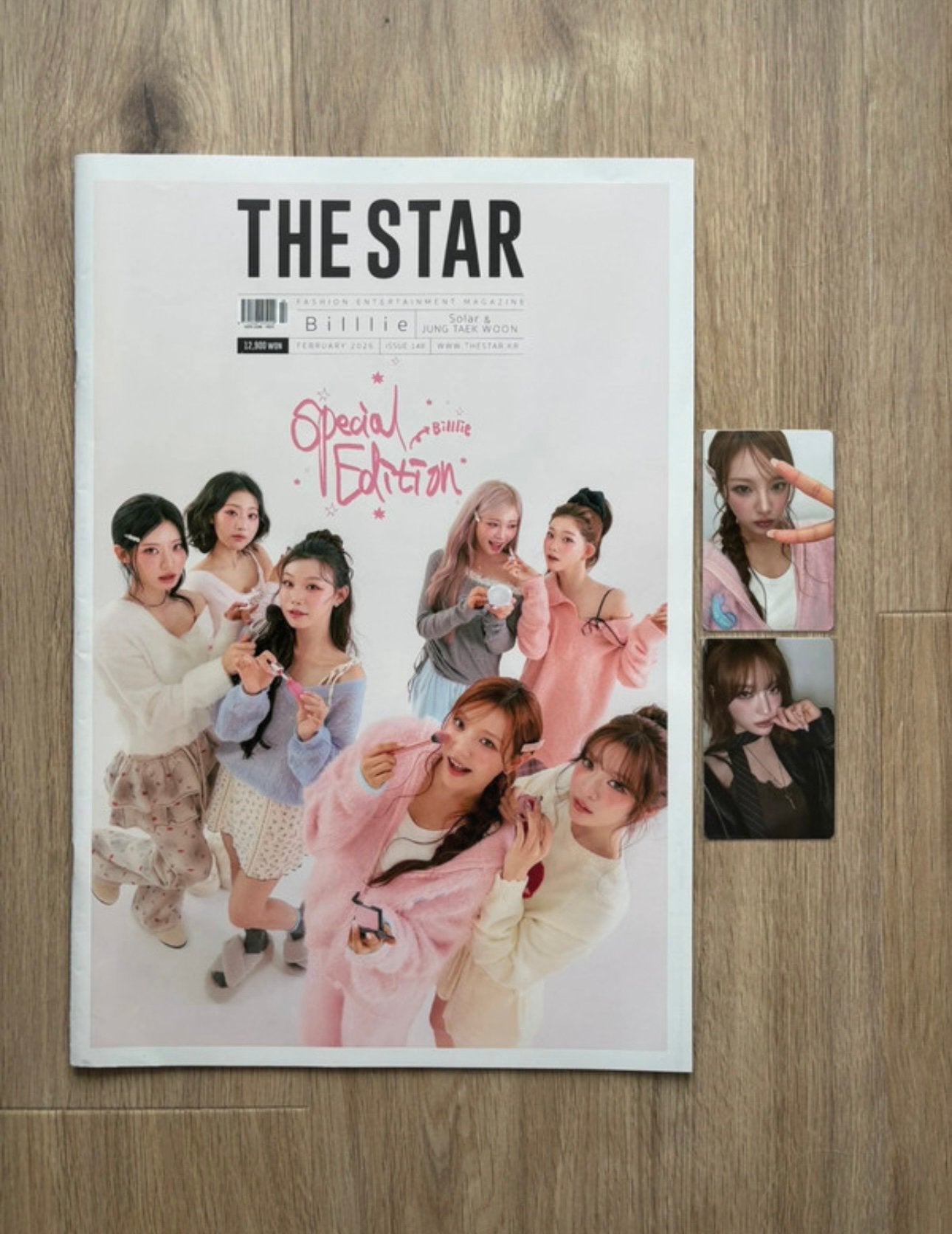 billlie the star magazine + sua photocard kpop k.pop, Ophalen of Verzenden, Zo goed als nieuw, Foto of Kaart