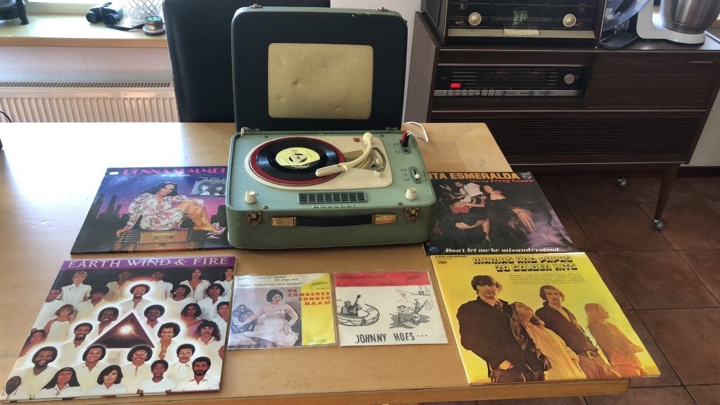 Philips buizen AG9106 koffergrammofoon uit 1957., Ophalen of Verzenden, Gebruikt, Platenspeler, Philips