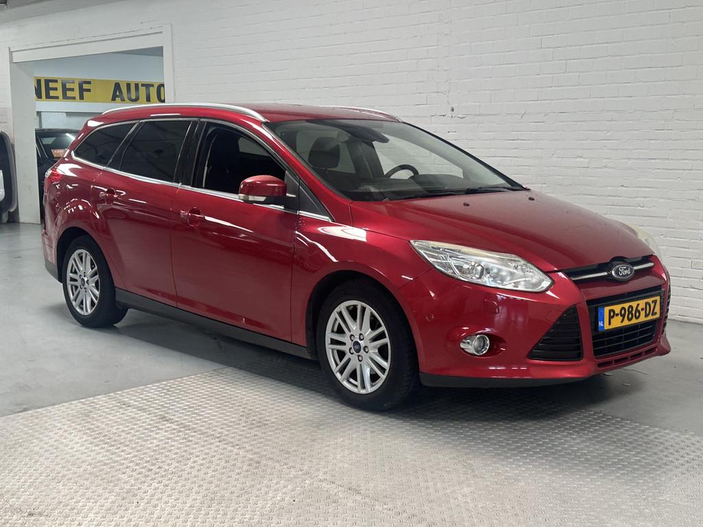 Ford FOCUS Wagon 1.0 EcoBoost Titanium CLIMA / CRUISE / STOE, Euro 5, Stof, Gebruikt, Handgeschakeld