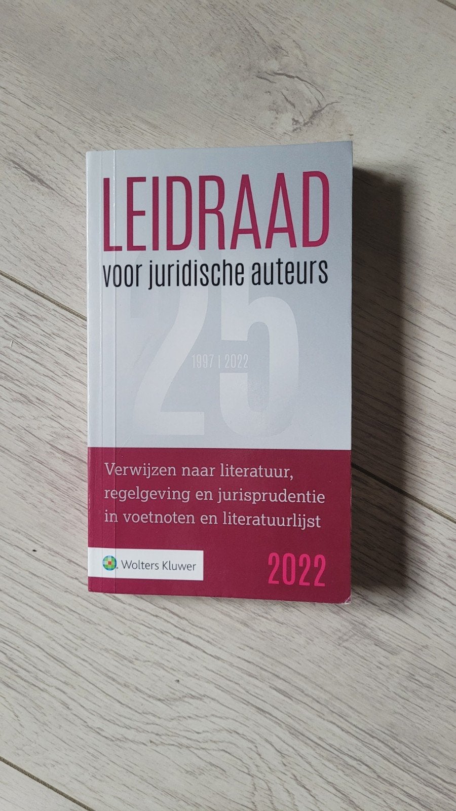 Leidraad, Ophalen of Verzenden, Zo goed als nieuw