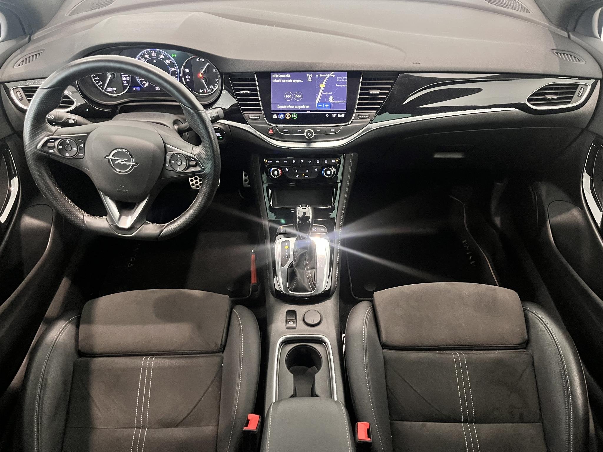 Opel Astra Sports Tourer 1.4 Ultimate | Automaat | Trekhaak, Auto's, Stof, Gebruikt, Met garantie (alle), Origineel Nederlands