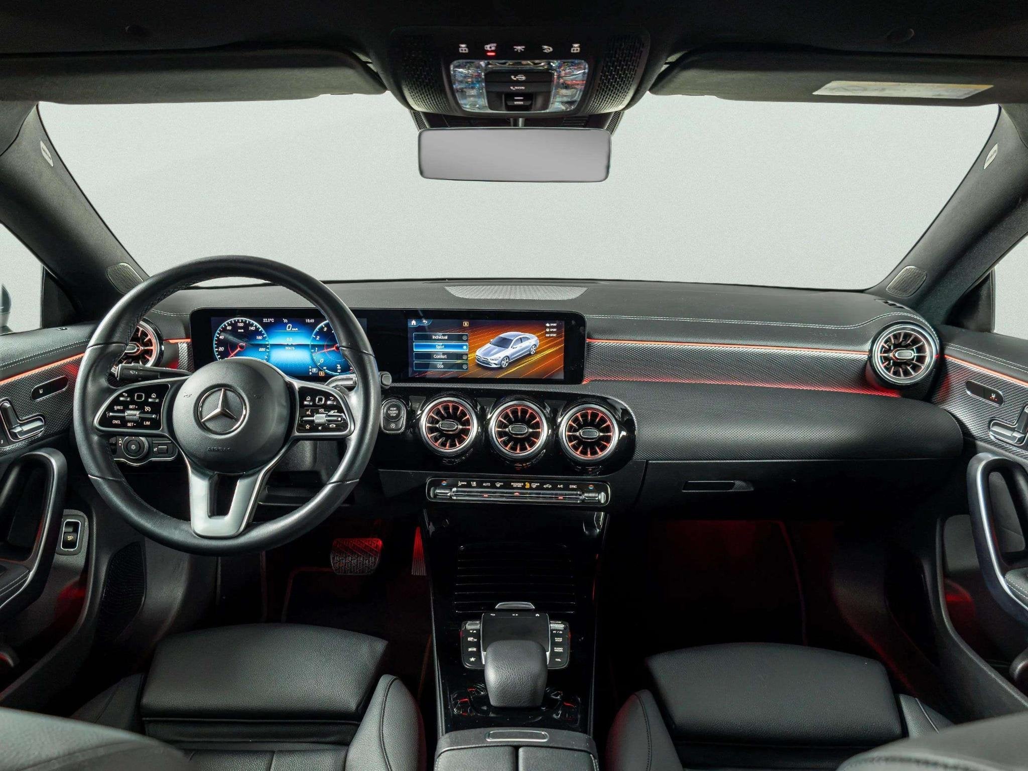 Mercedes-Benz CLA Coupé 180 Business Solution Luxury | Pano, Gebruikt, 4 cilinders, Blauw, Origineel Nederlands