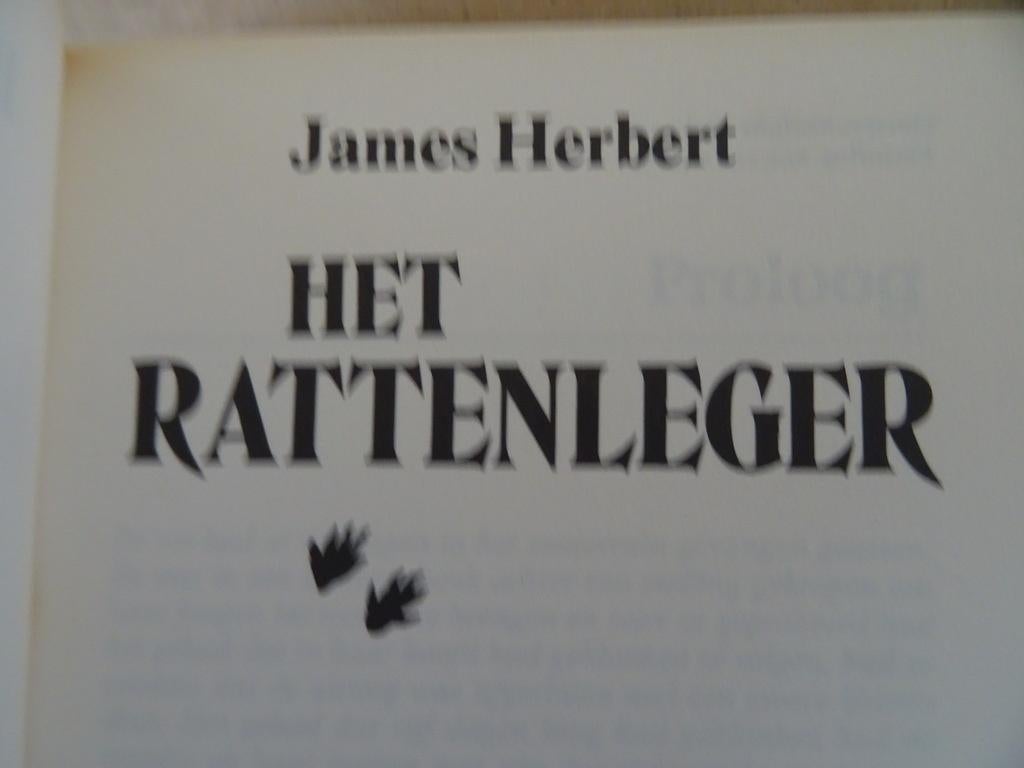 James Herbert Het rattenleger 1e druk 1981 boek rattenleger, James Herbert, Ophalen of Verzenden, Zo goed als nieuw, Nederland