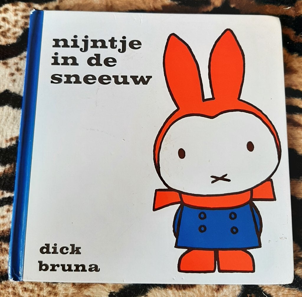 Dick Bruna Nijntje in de sneeuw boekje ( harde kaft ), Ophalen, Zo goed als nieuw