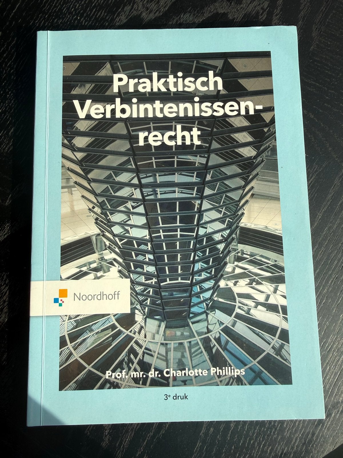 Praktisch Verbintenissenrecht - Prof. mr. dr. Charlotte Phil, Boeken, Studieboeken en Cursussen, Ophalen of Verzenden, Gamma, Zo goed als nieuw