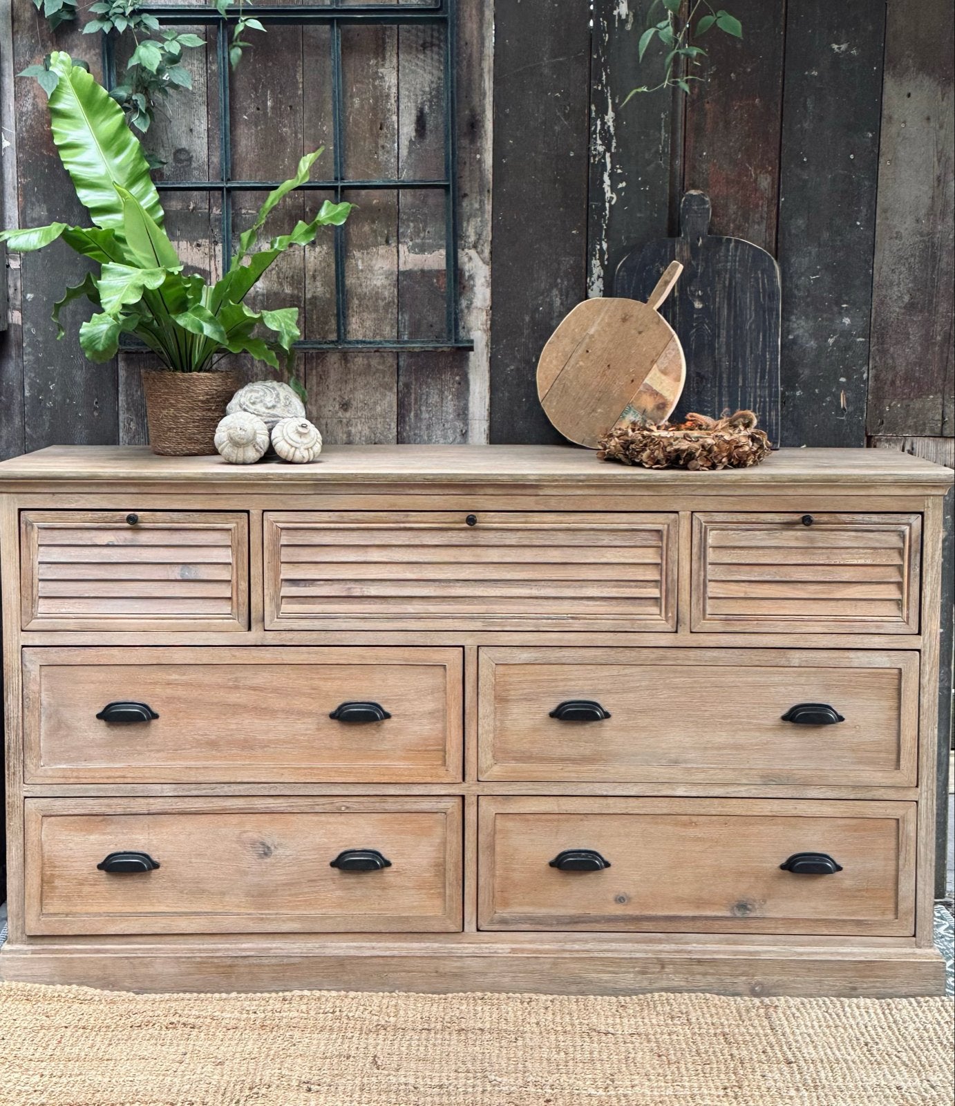 Stijlvol Dressoir met 7 Lades - Eden Media Dresser, Huis en Inrichting, 150 tot 200 cm, Ophalen of Verzenden, Zo goed als nieuw