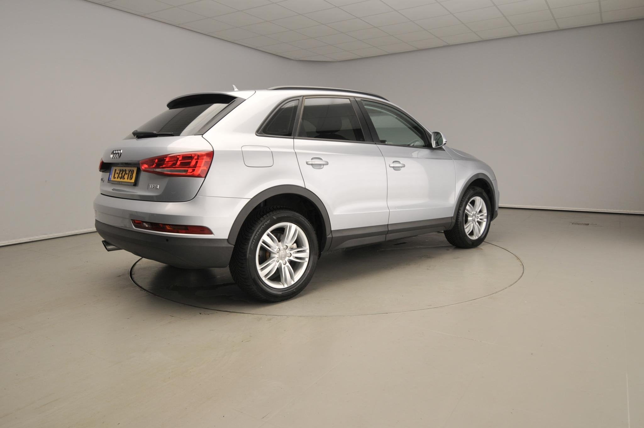 Audi Q3 1.4 TFSI Sport S Line Edition | Leder | LED | Navi |, Auto's, 4 cilinders, Leder, Handgeschakeld, SUV of Terreinwagen