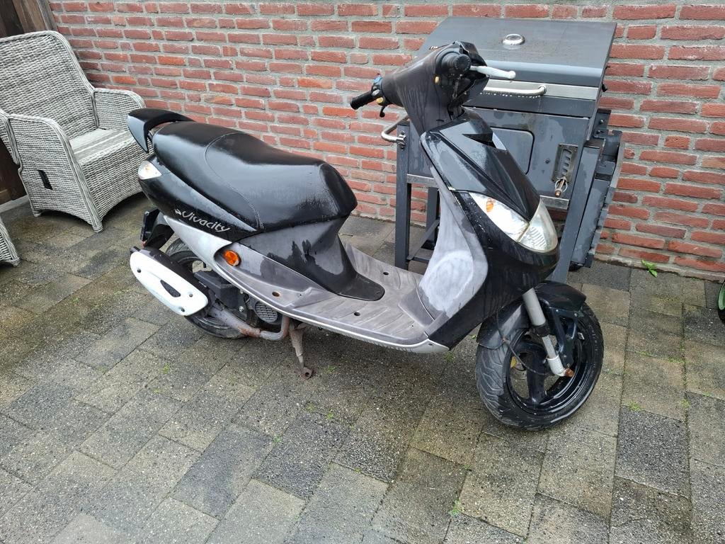 Vivacity oud model zwart, Fietsen en Brommers, Scooters | Peugeot, Ophalen, Gebruikt, 49 cc, Benzine