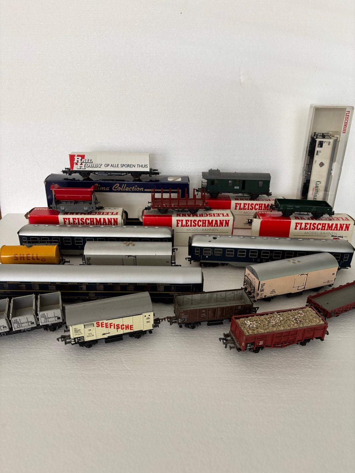 Diverse Fleischmann en Lima wagons, Hobby en Vrije tijd, Modeltreinen | H0, Gebruikt, Wagon, Ophalen of Verzenden, Fleischmann