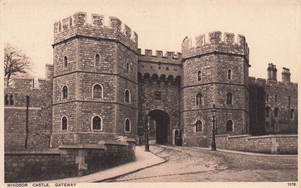 702-324-039 Windsor Castle Gateway, Verzamelen, Ansichtkaarten | Buitenland, Verzenden, Voor 1920, Engeland