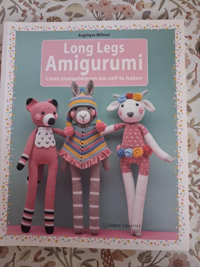 Long Legs Amigurumi haakboek, Hobby en Vrije tijd, Ophalen of Verzenden
