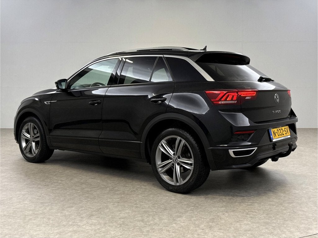 Volkswagen T-Roc 1.5 TSI R-Line | Pano | Sfeer | Virtual | T, Auto's, Volkswagen, Euro 6, 4 cilinders, 150 pk, Zwart
