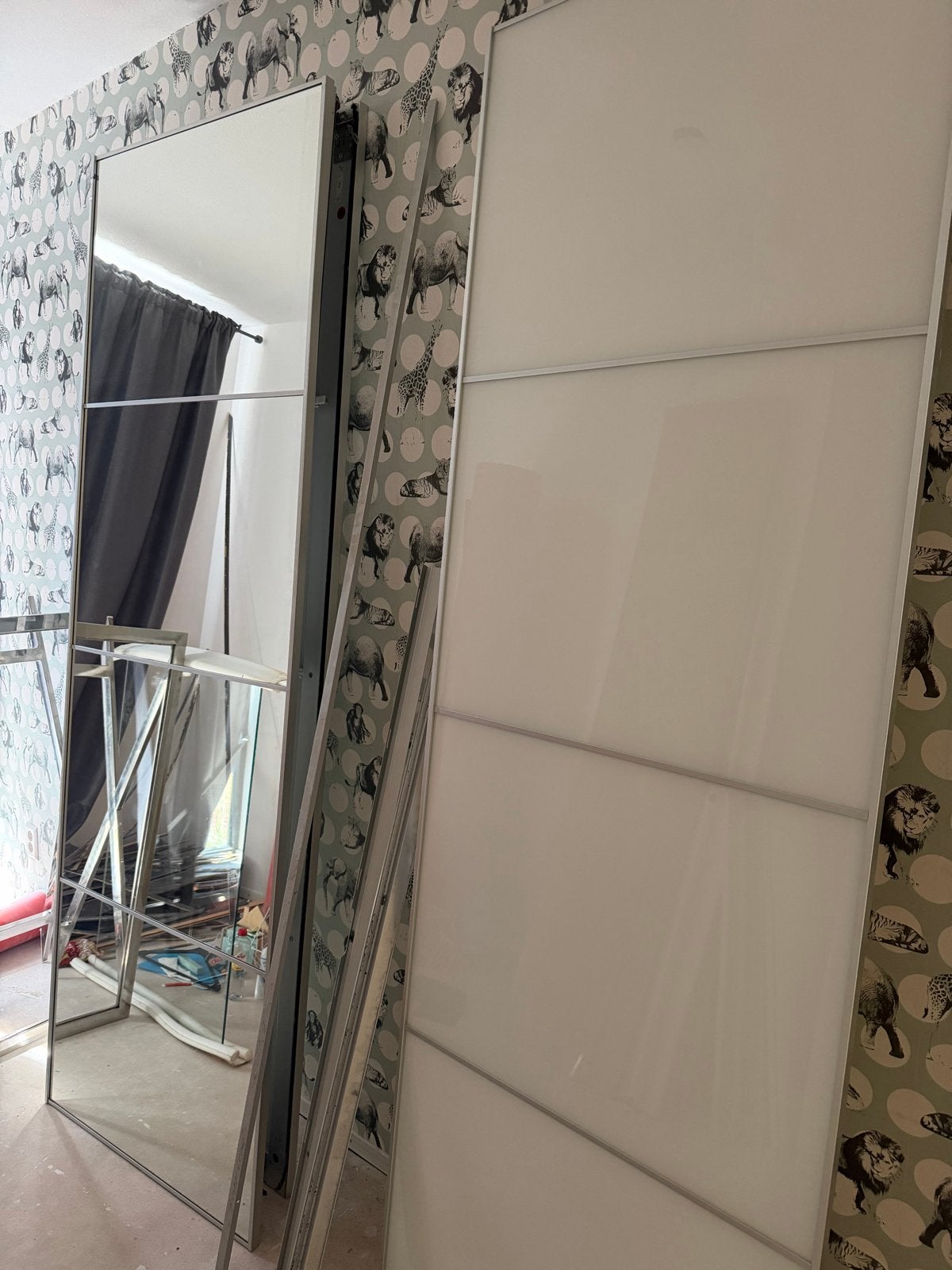 4 IKEA Pax deuren 2x spiegel 2x grijs transparant, 230X75 cm, Huis en Inrichting, Kasten | Kledingkasten, Ophalen, Gebruikt, 200 cm of meer