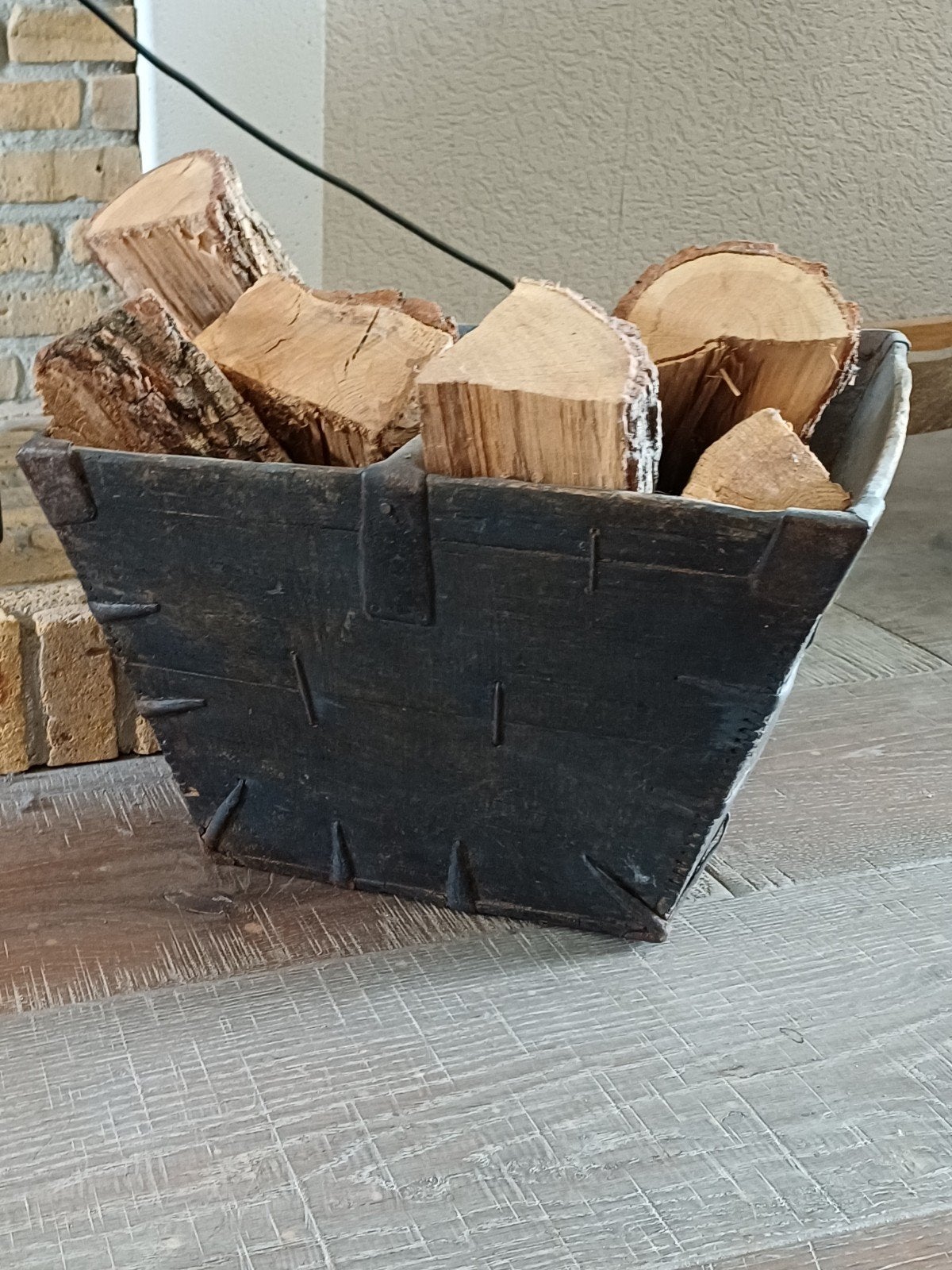 Oude rijst bak, Ophalen, Bruin, Hout