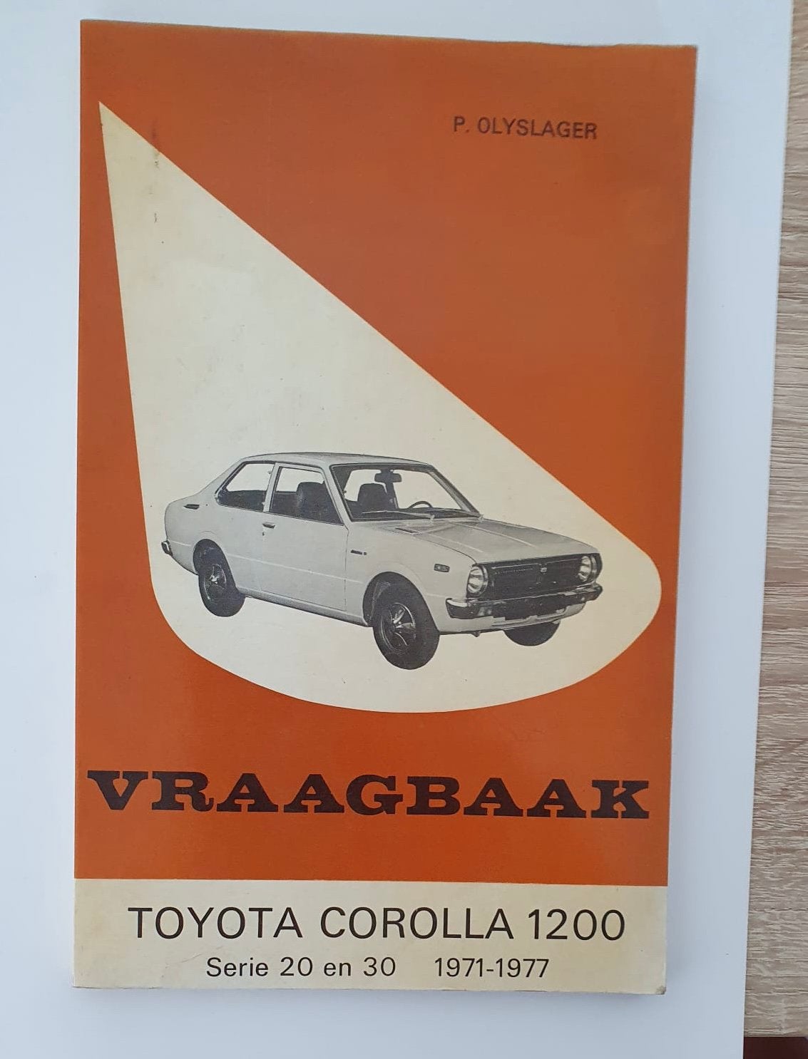 Handleiding auto boek Vraagbaak Toyota Corolla 1200 1971, Auto diversen, Ophalen of Verzenden