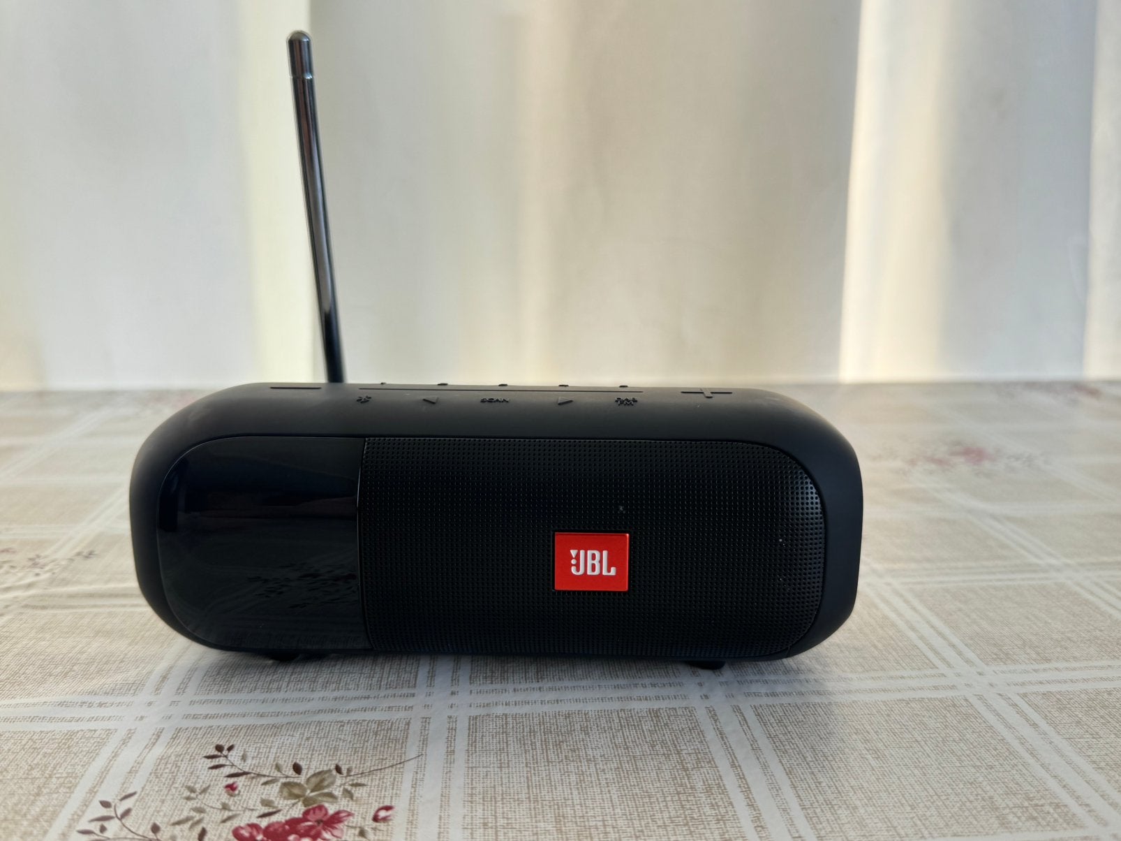 JBL Tuner 2