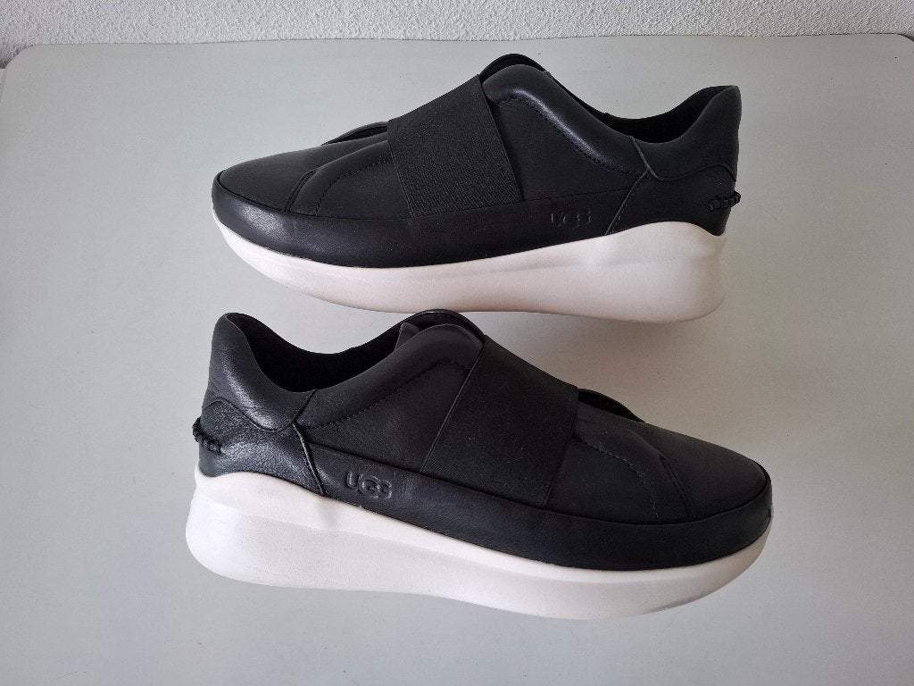 Ugg maat 41 Type Libu leather trainer / trainers instappers, Verzenden, Zwart, Ugg / UGG, Sneakers of Gympen