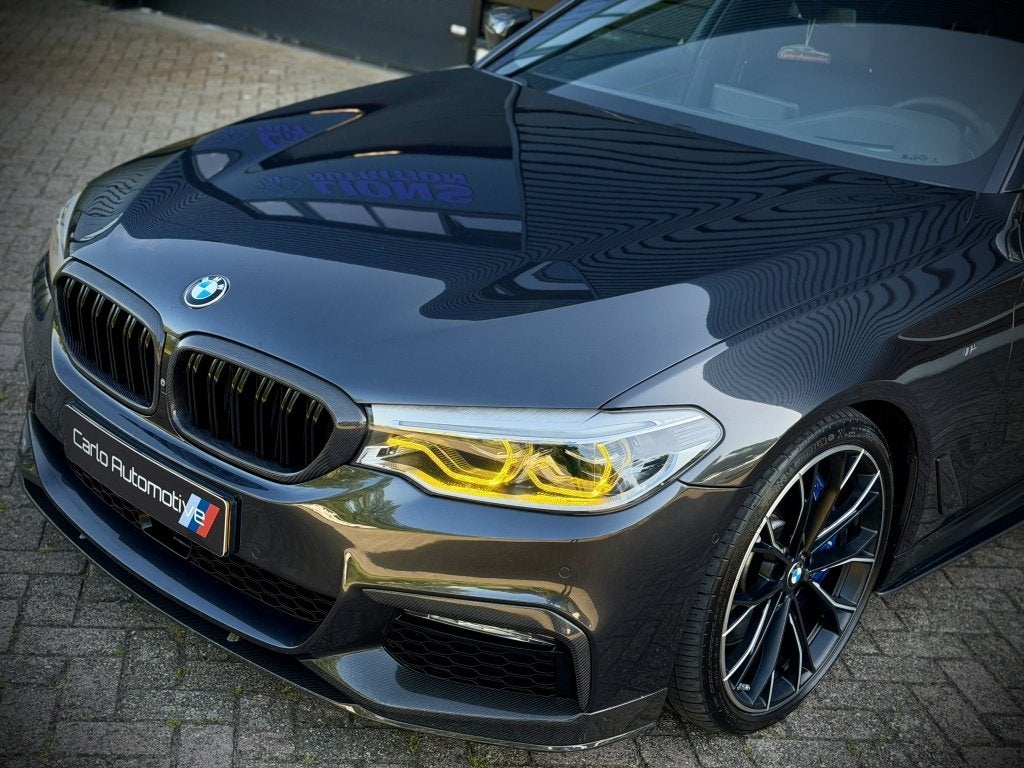 BMW 5 Serie 540i xDrive M-PERFORMANCE DAK|HUD|360|4WLSTURING, Gebruikt, 2000 kg, Adaptive Cruise Control, Bedrijf