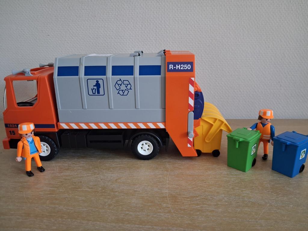 Playmobil vuilniswagen met bemanning setnr 4418, Kinderen en Baby's, Speelgoed | Playmobil, Ophalen of Verzenden, Zo goed als nieuw