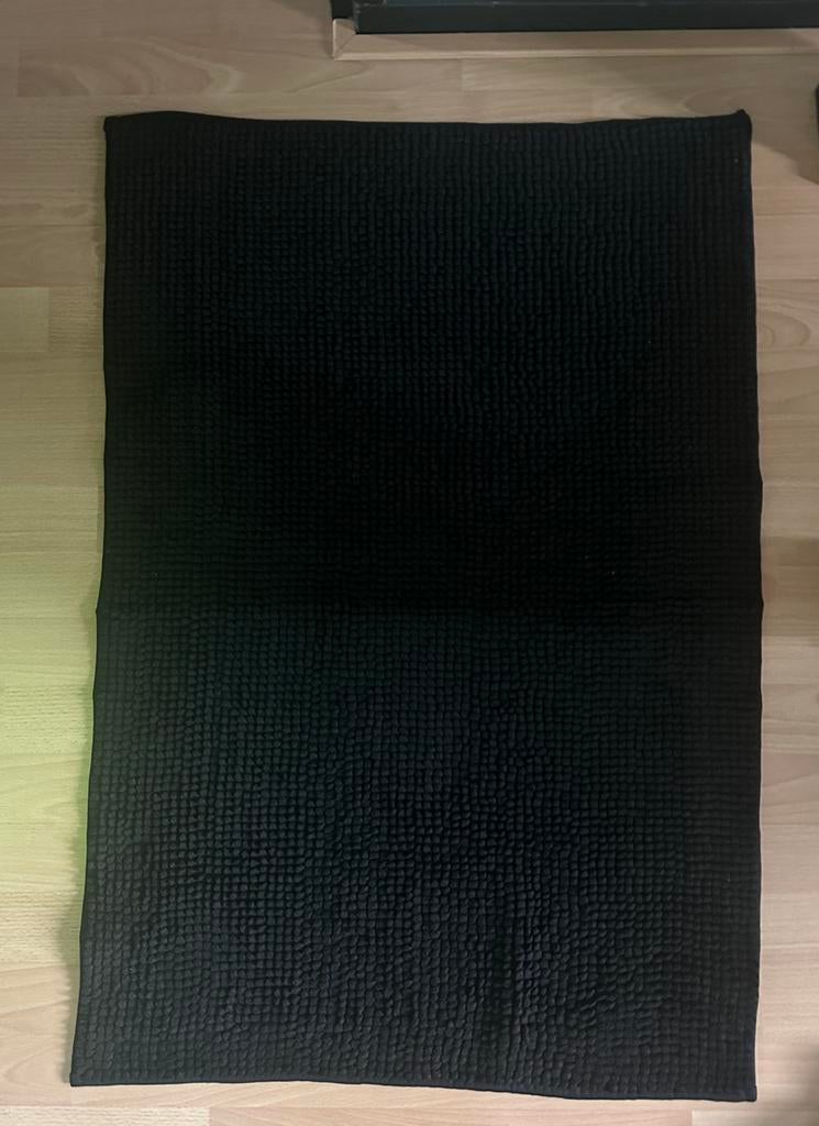 Zwarte badmat 69x90 cm (zgan), Ophalen of Verzenden, Zo goed als nieuw, Zwart