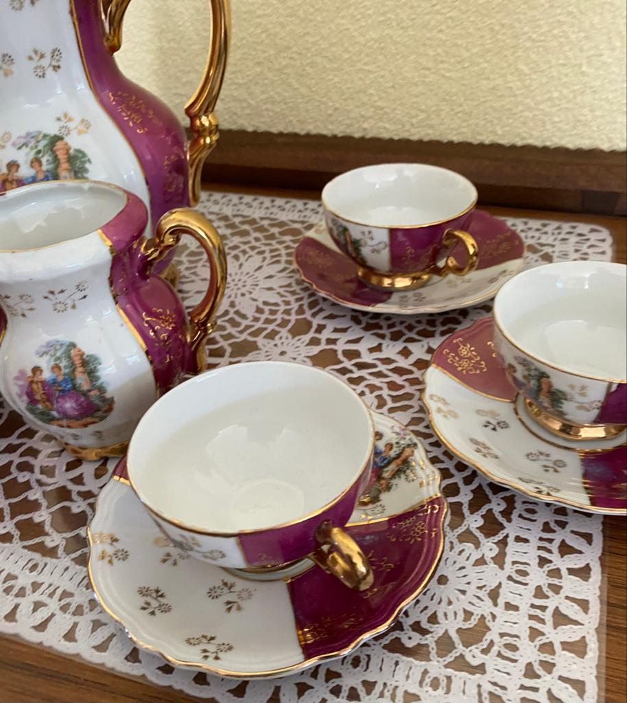 Vintage Porseleinen Koffieservies - Rood/Wit met Goud, Ophalen of Verzenden
