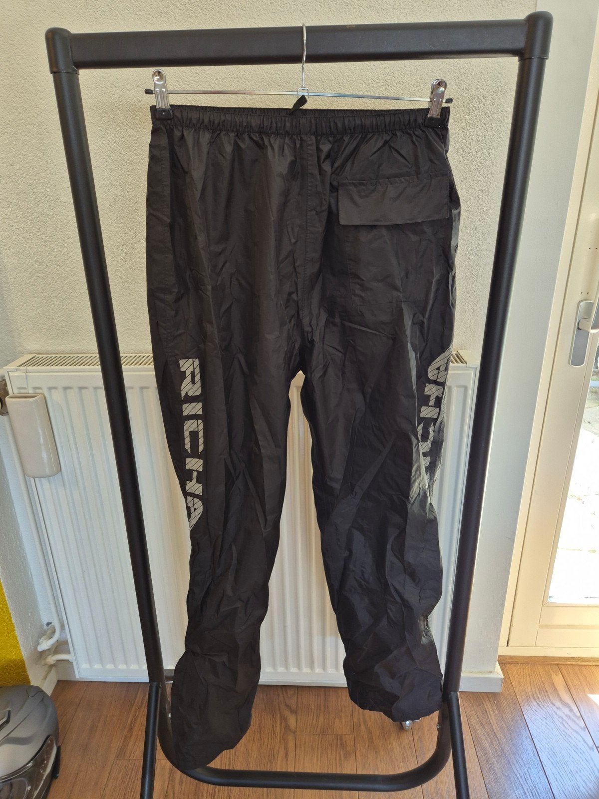 Richa Dames regenbroek maat S, Ophalen of Verzenden, Broek | textiel, Richa, Dames
