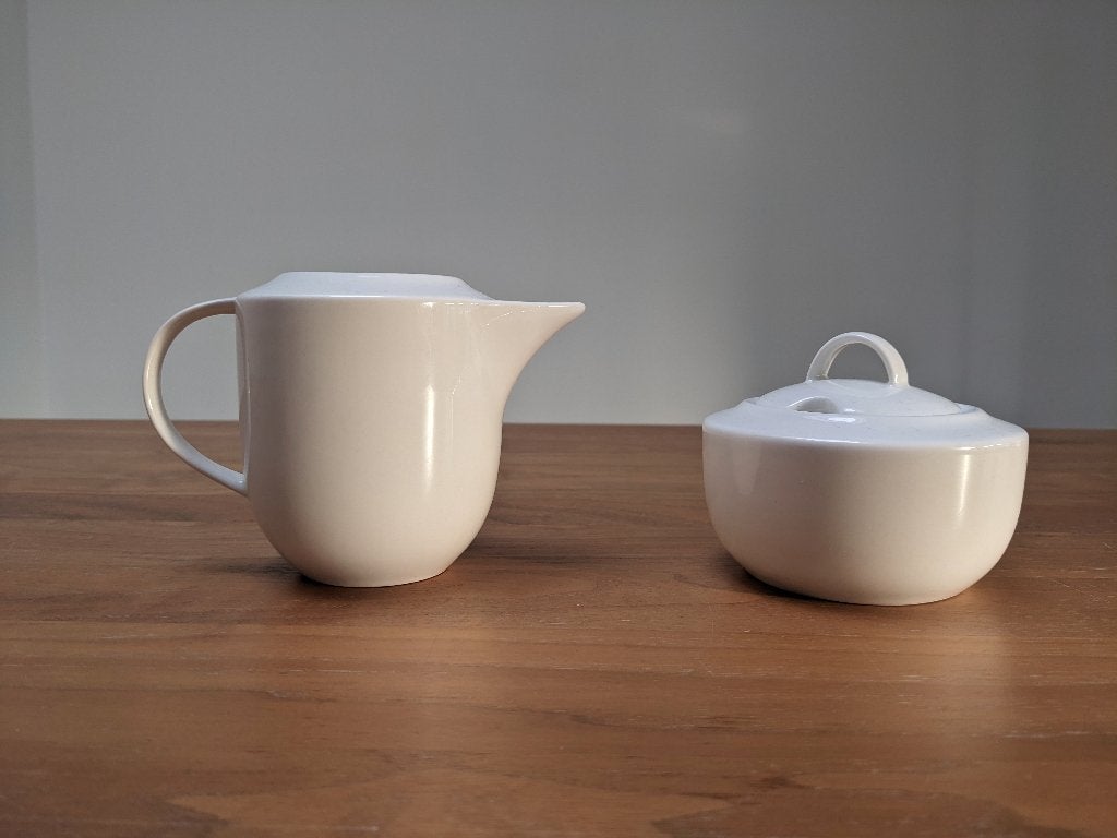 Melkkan en suikerpot Maxwell & Williams, Huis en Inrichting, Keuken | Servies, Overige merken, Overige typen, Ophalen of Verzenden
