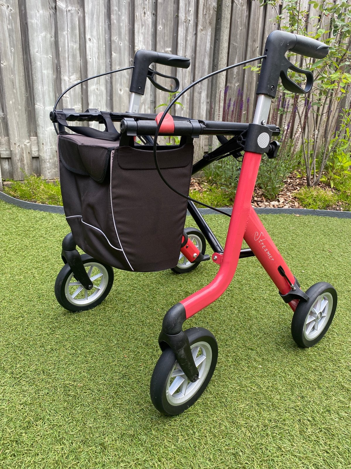 Rollator (Rehasense Streamer) maat L, Ophalen, Opvouwbaar, Gebruikt
