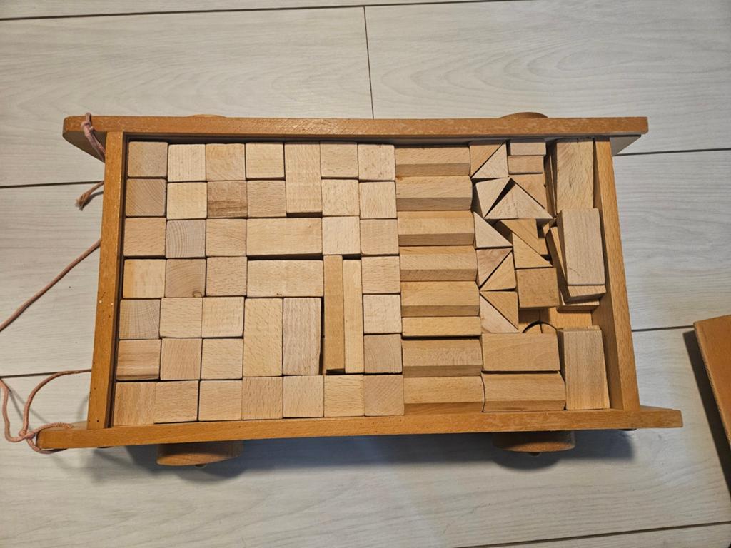 Houten blokkenkar, Ophalen, Zo goed als nieuw