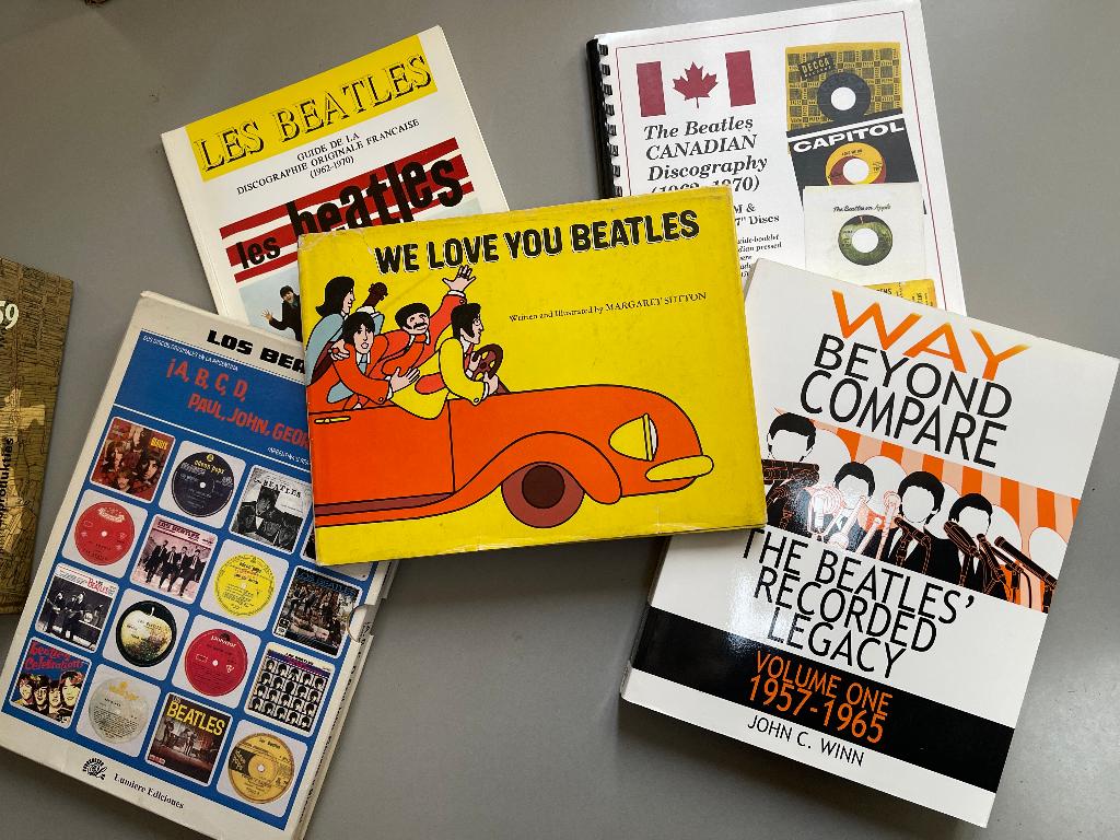 Aangeboden verschillende Beatles-discografie boeken