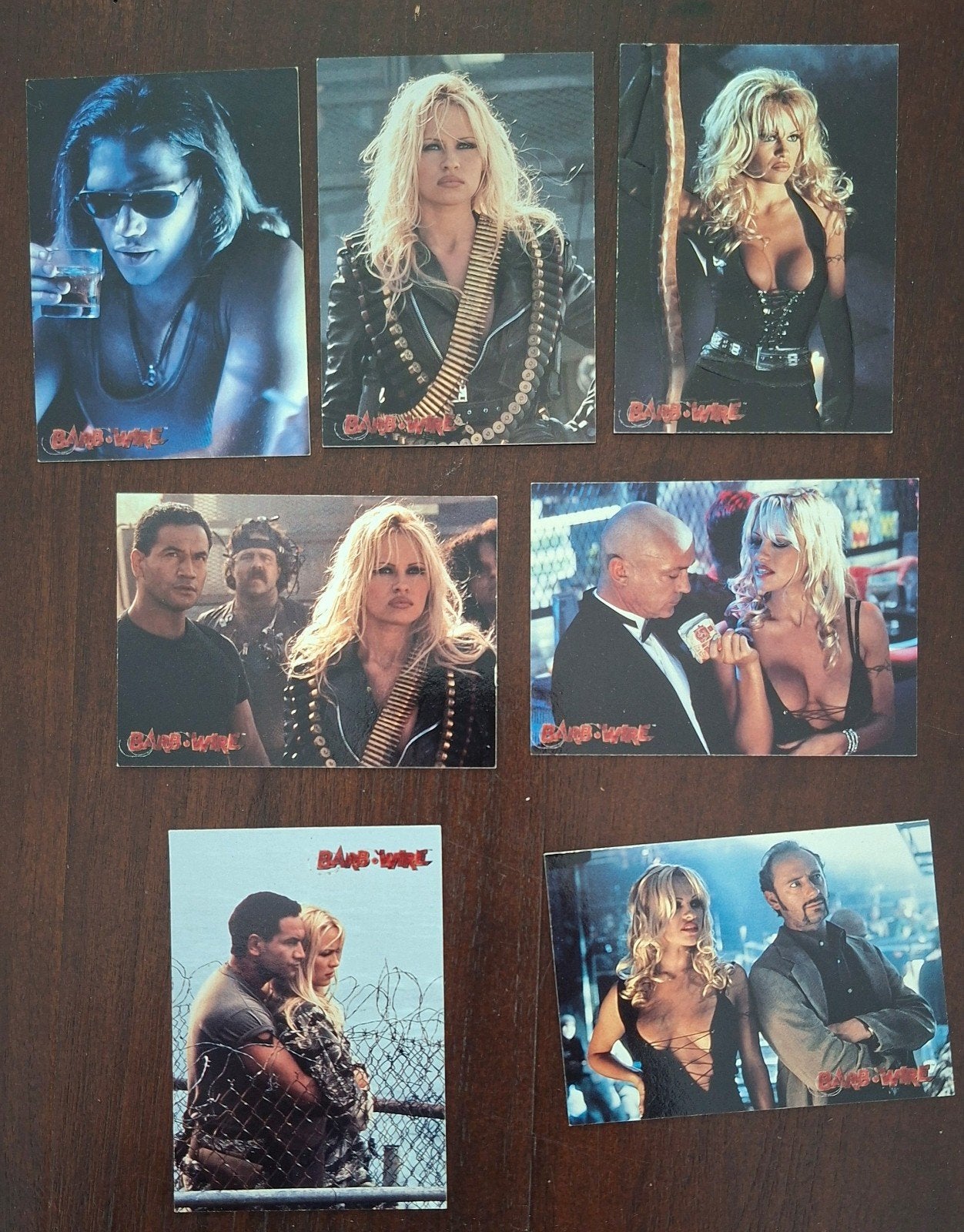 Barb Wire Flippo's - Complete set van 7, Verzamelen, Flippo's, Ophalen of Verzenden, Verzameling